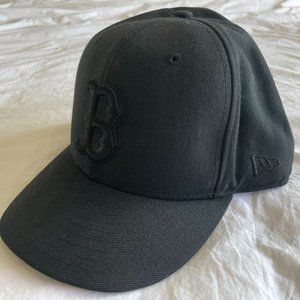 NEW ERA Red Sox Baseball Cap (7 & 3/8)